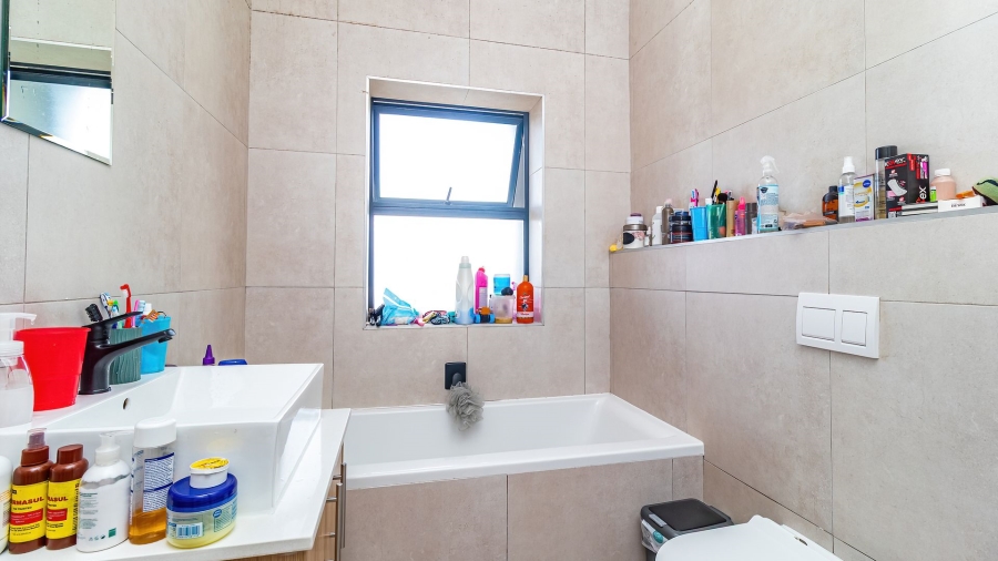 3 Bedroom Property for Sale in Sandown Western Cape